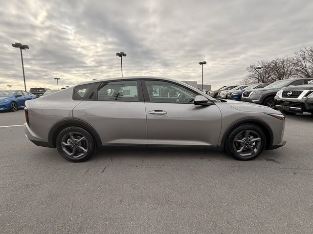 Used 2025 Kia K4 LXS image 4