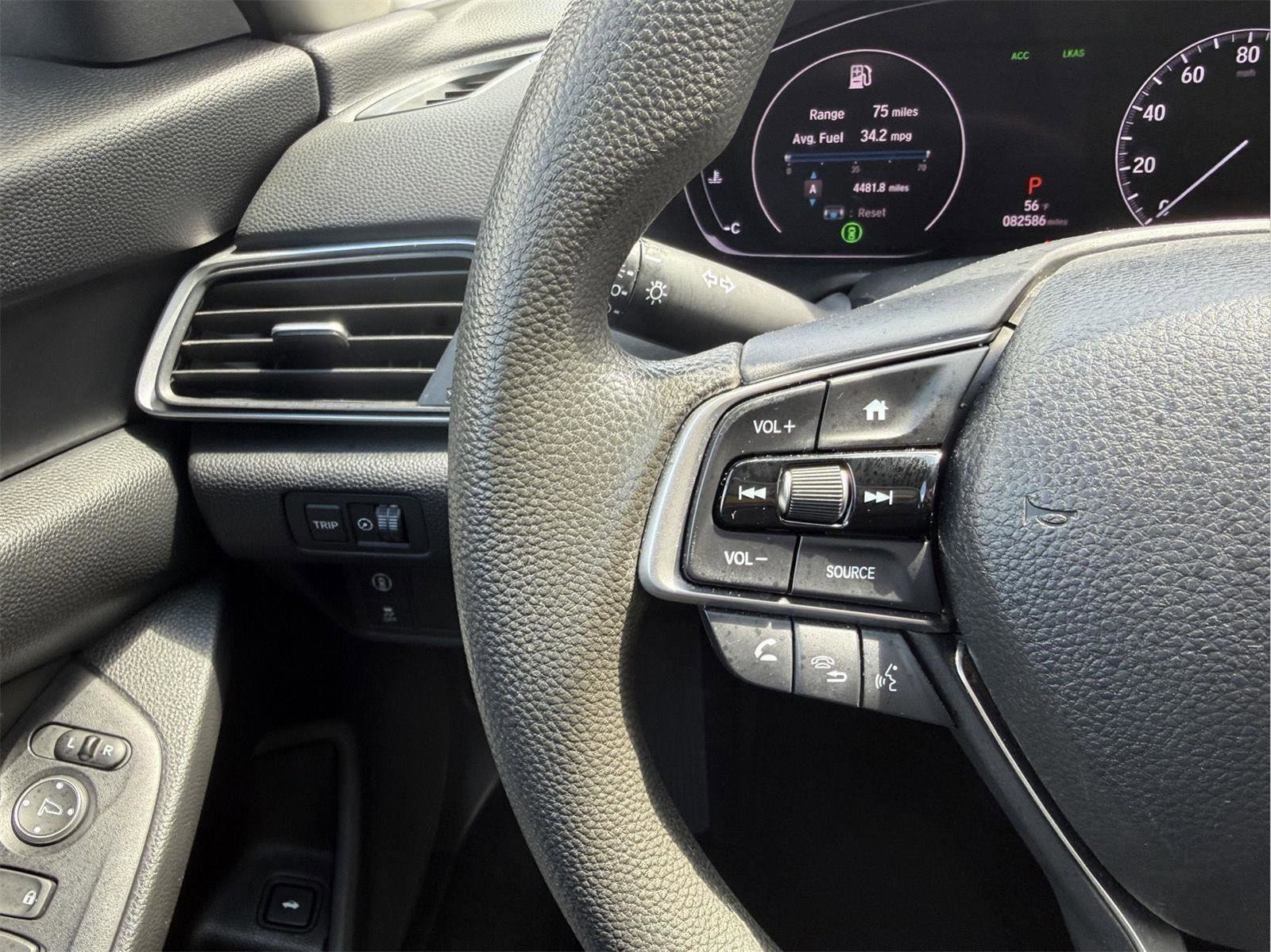 Used 2019 Honda Accord LX image 11