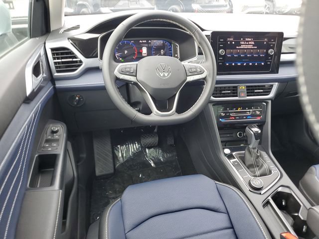 New 2026 Volkswagen Taos SEL image 11
