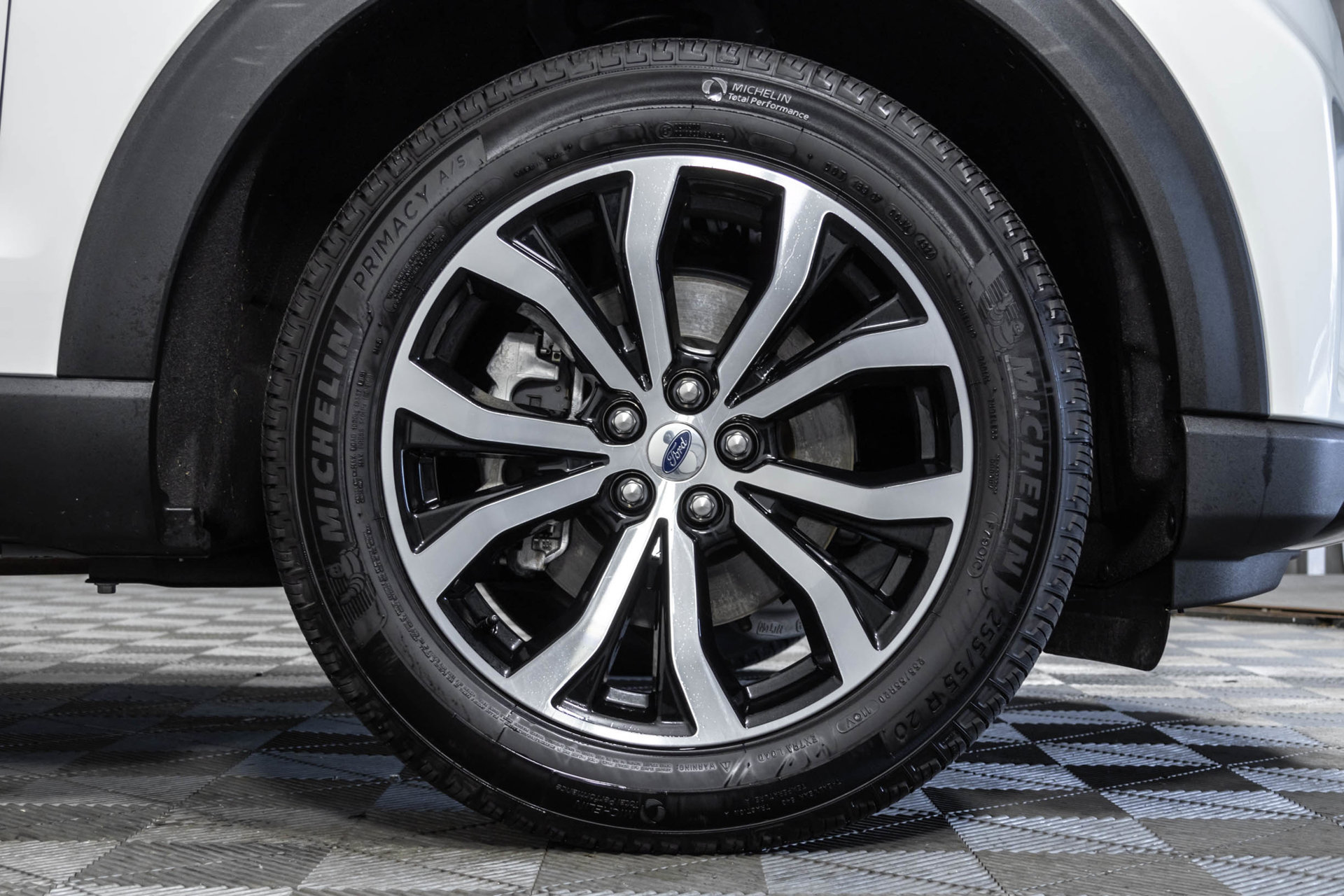 Used 2025 Ford Explorer ST-Line AWD/4WD image 45