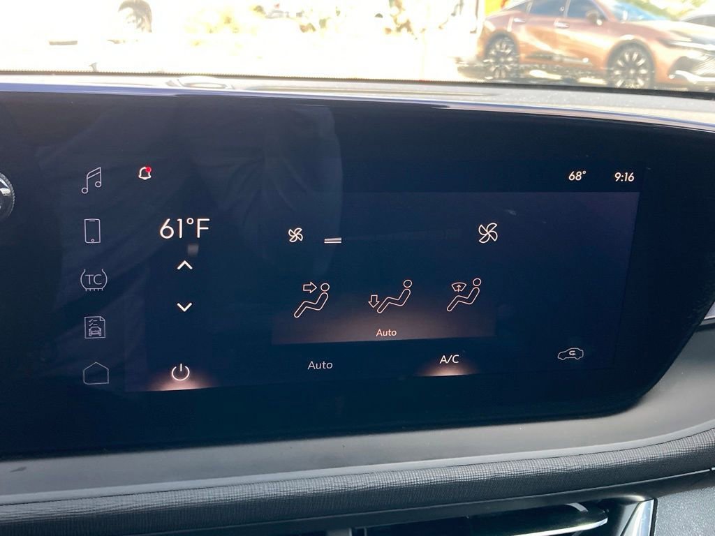 Used 2025 Buick Envista Preferred image 20