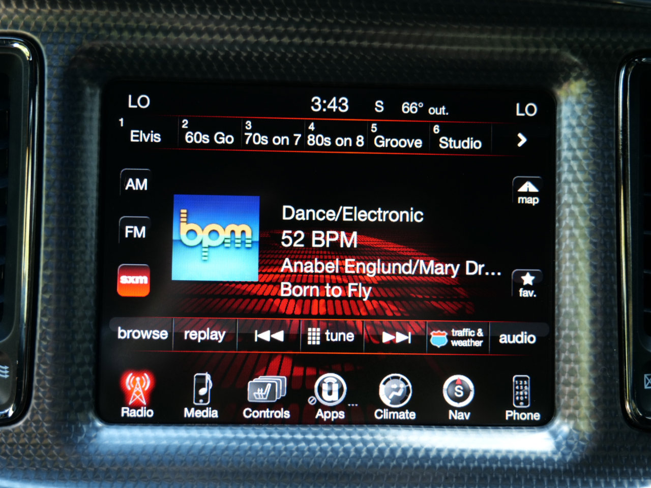 Used 2015 Dodge Challenger SRT Hellcat image 26