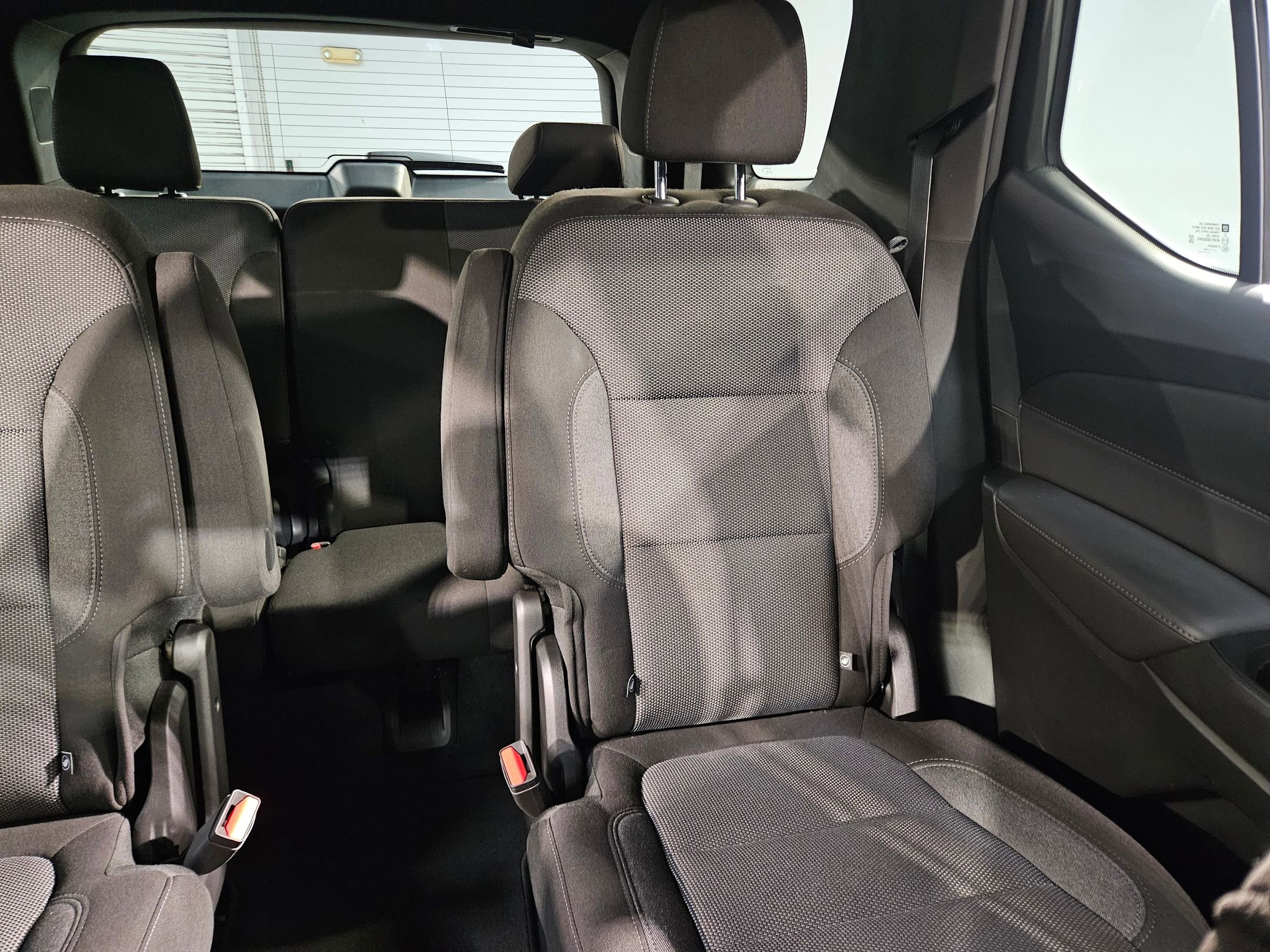 Used 2023 Chevrolet Traverse LT image 14