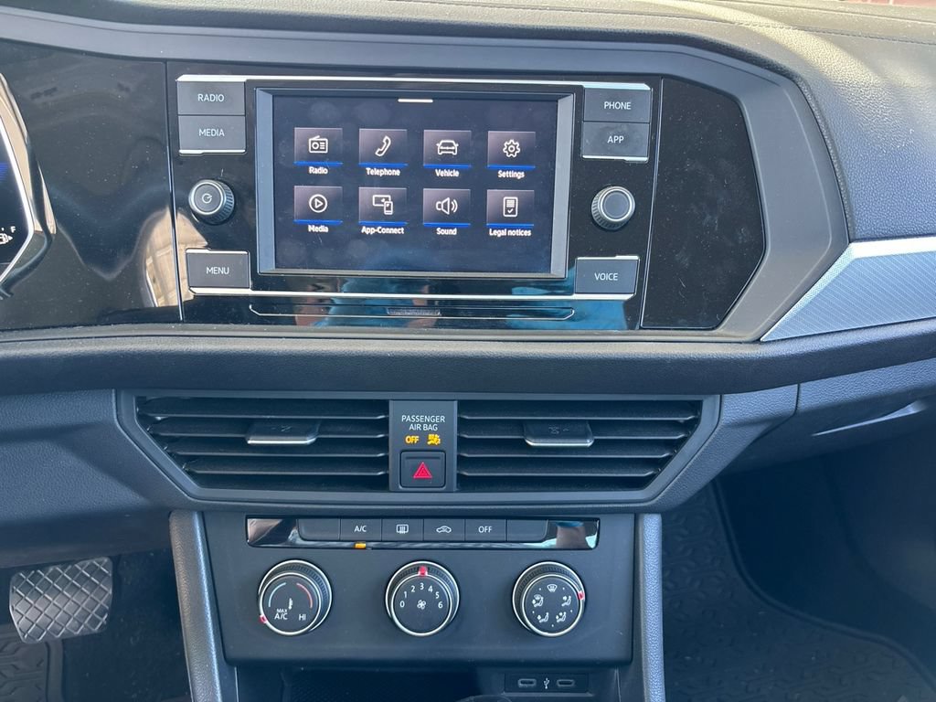 Used 2023 Volkswagen Jetta S FWD image 9