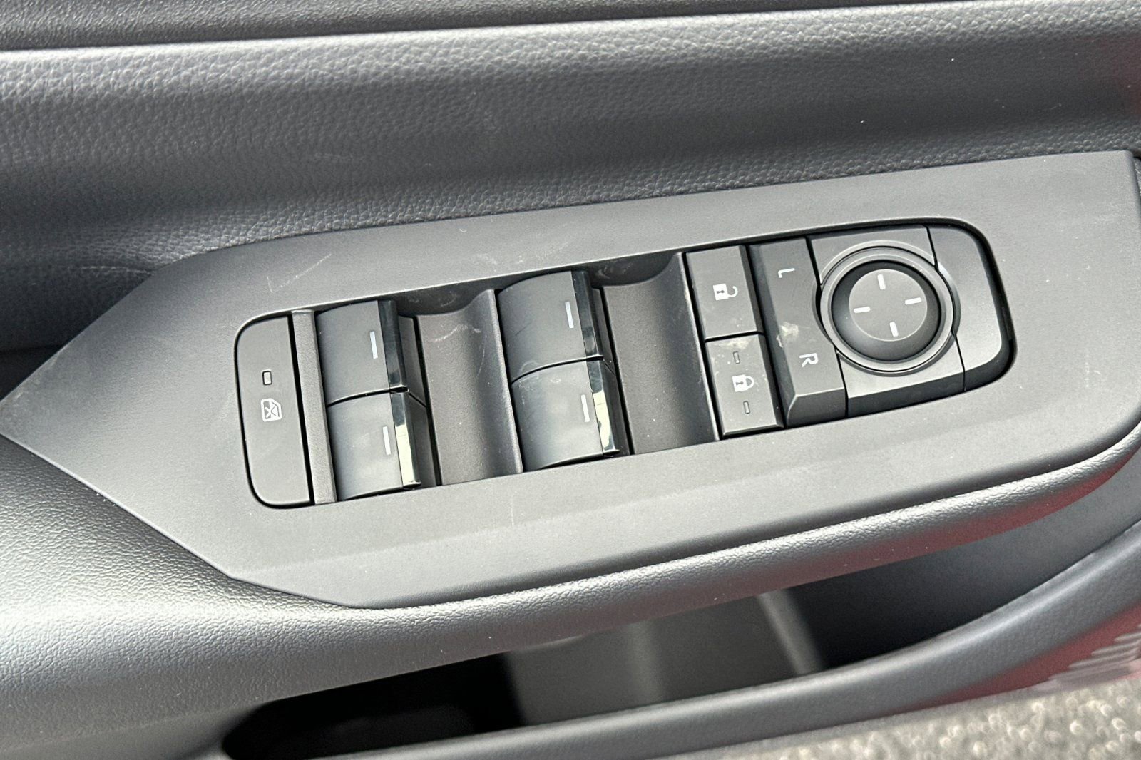 New 2026 Toyota Prius Plug-In Hybrid image 14