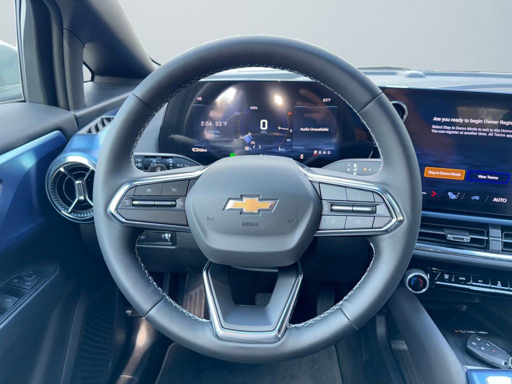 New 2026 Chevrolet Equinox EV LT image 12