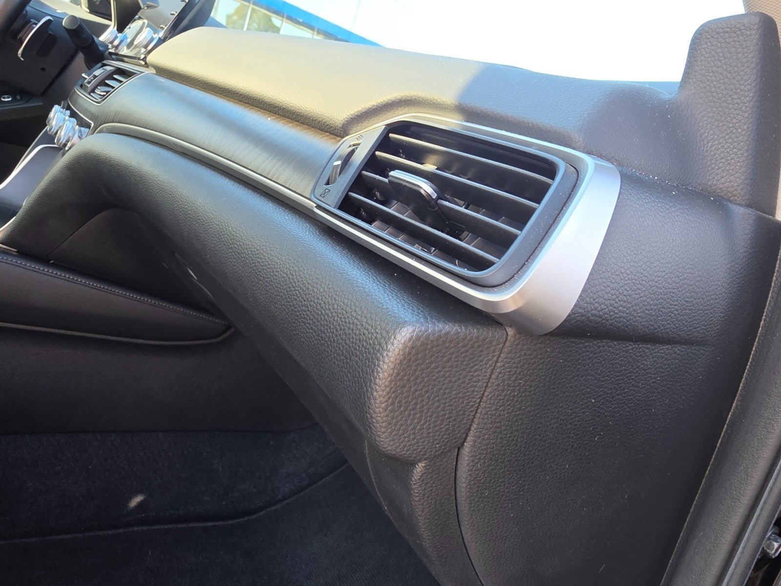 Used 2021 Honda Accord Touring image 15