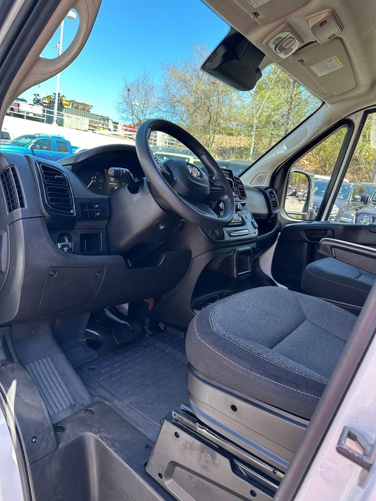 Used 2023 RAM ProMaster 2500 FWD image 9