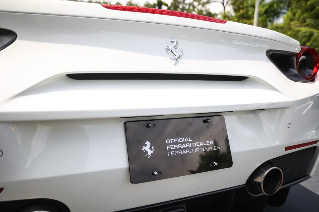 Certified 2019 Ferrari 488 GTB RWD image 18