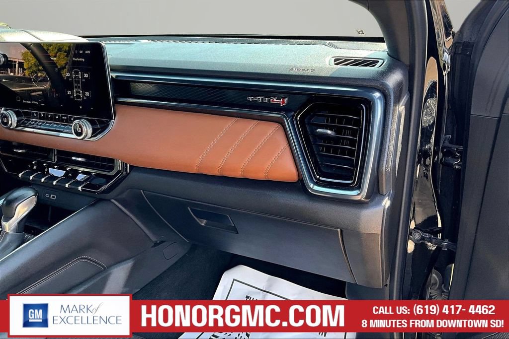 Used 2024 GMC Canyon AT4 AWD/4WD image 27