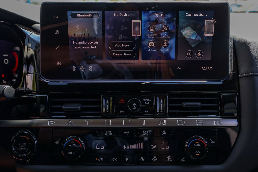 New 2026 Nissan Pathfinder SL FWD image 27