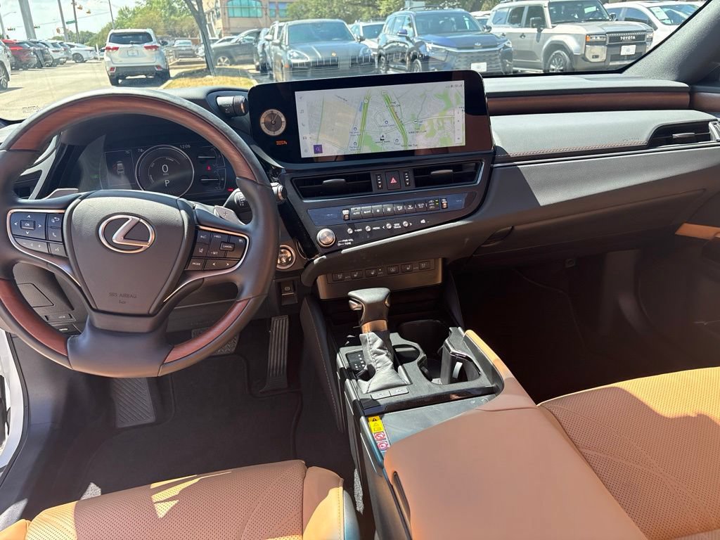 Certified 2024 Lexus ES 300h Ultra Luxury FWD image 18