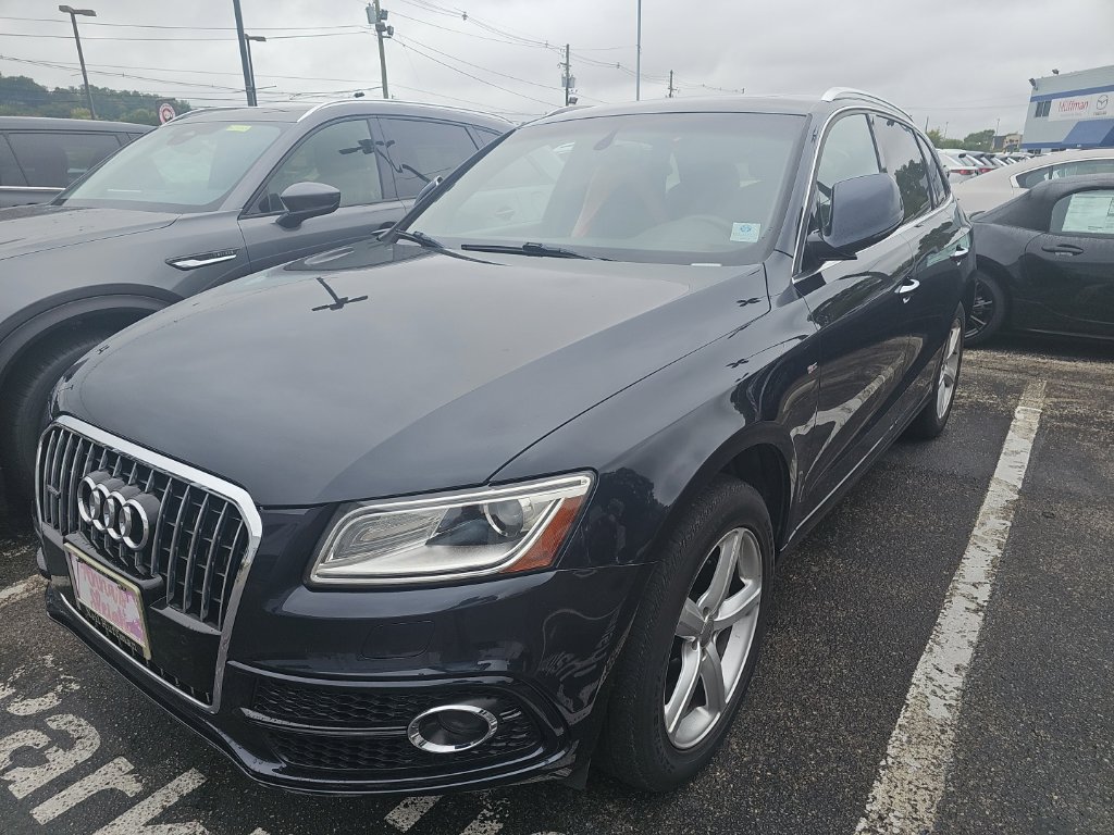 Used 2017 Audi Q5 2.0T Premium Plus AWD/4WD image 1