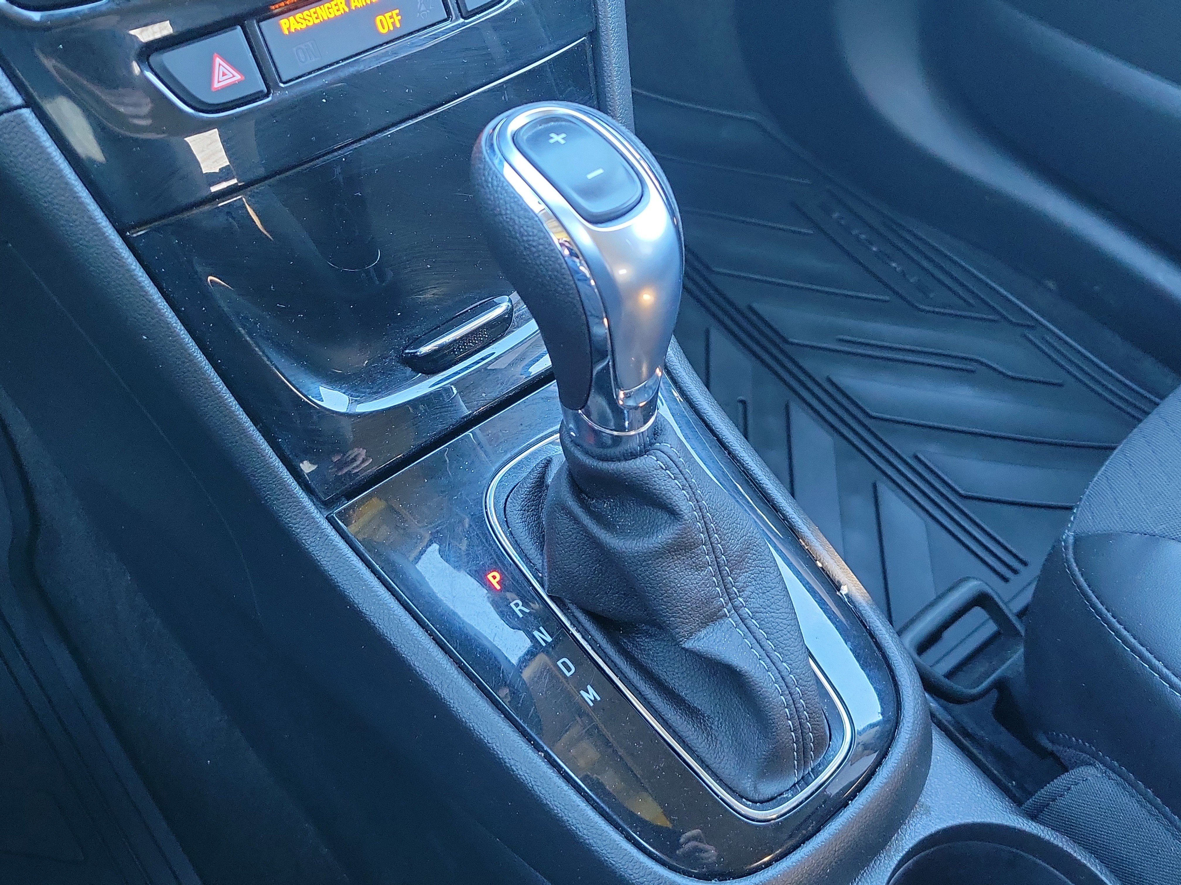 Certified 2022 Buick Encore Preferred w/ Safety Package image 24