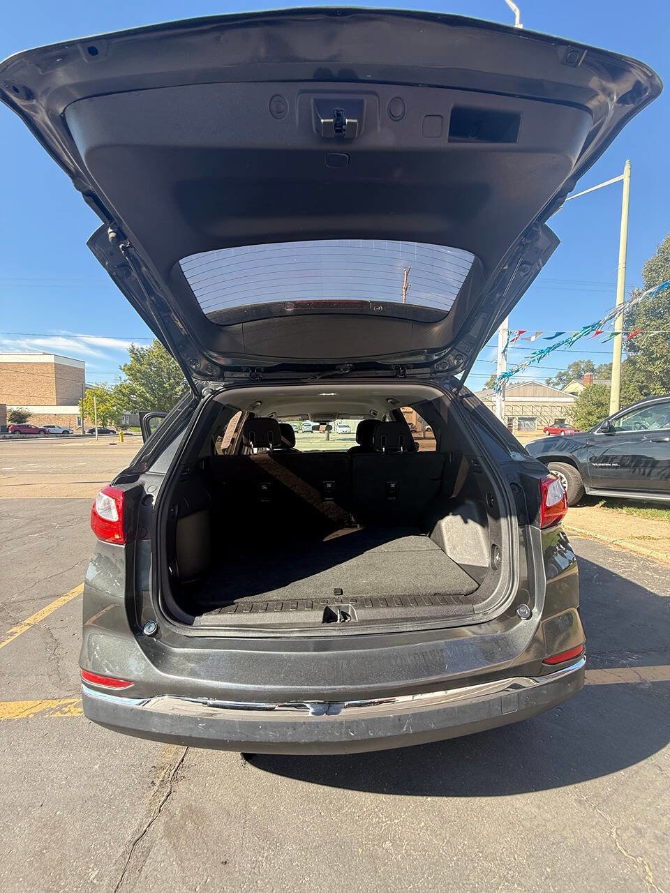 Used 2018 Chevrolet Equinox LS image 16