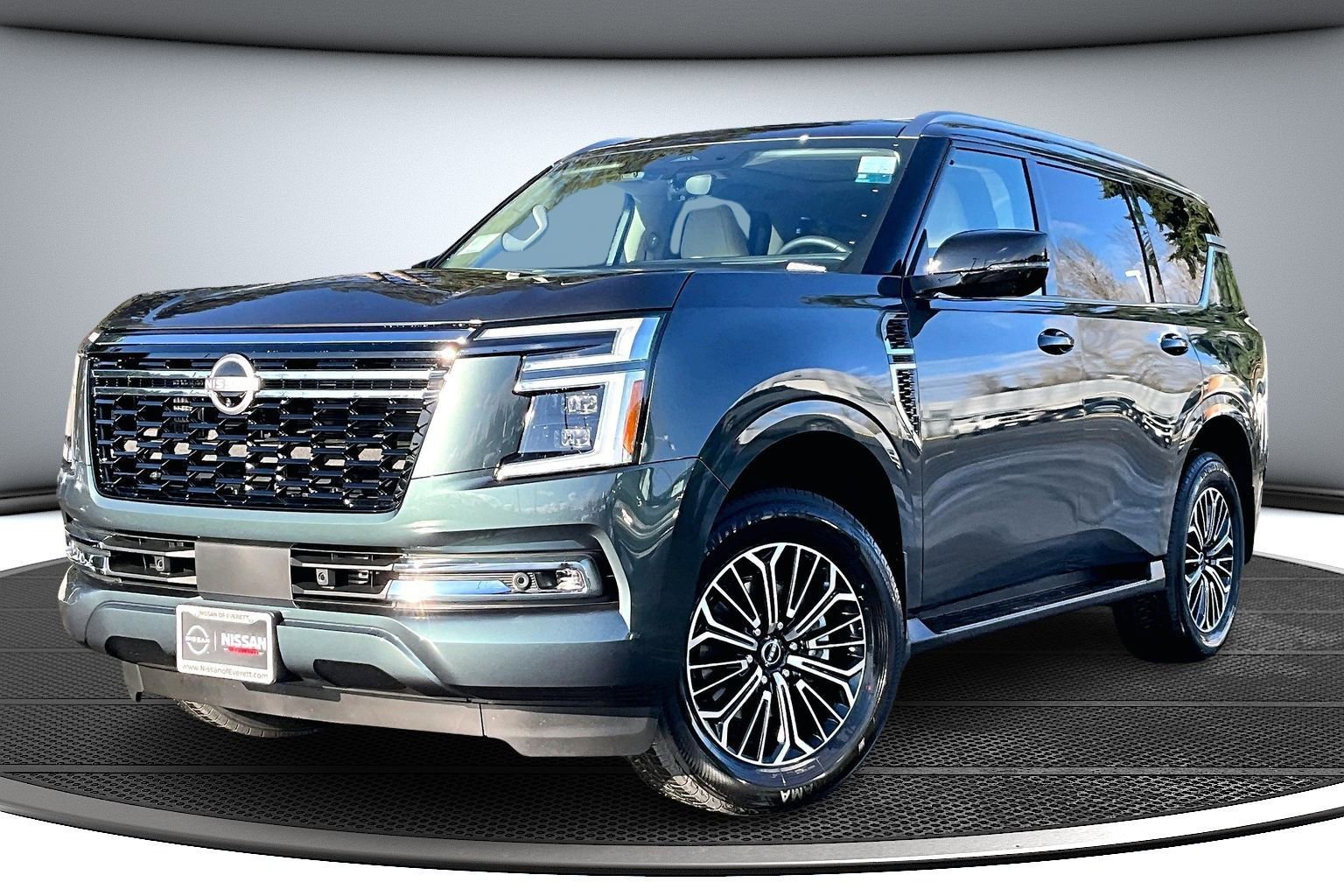 New 2026 Nissan Armada Platinum image 2