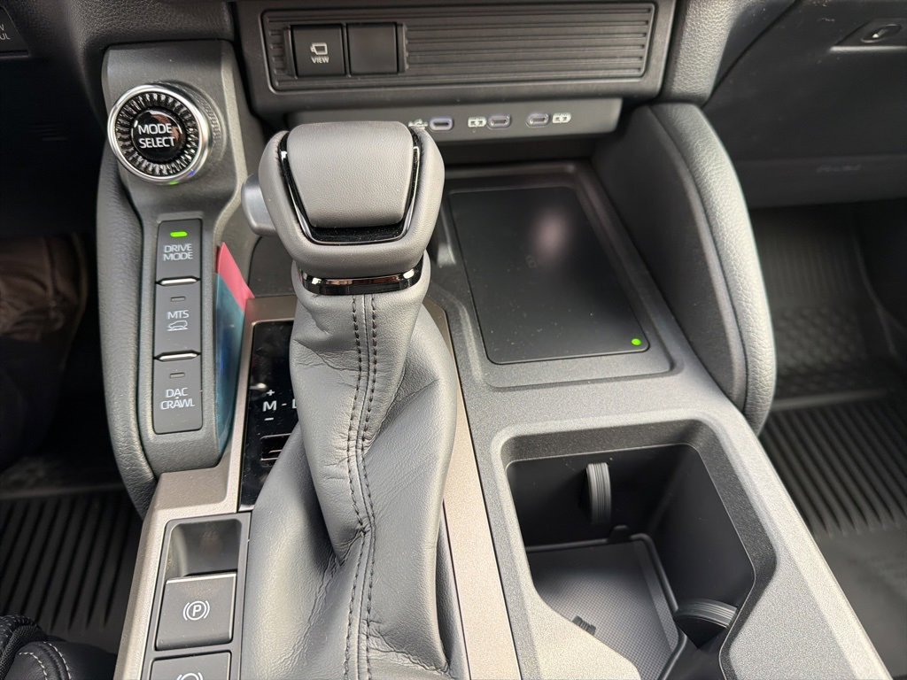 New 2026 Toyota Land Cruiser Premium image 12