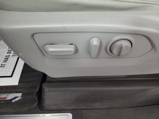 Used 2021 Chevrolet Silverado 1500 LTZ w/ LTZ Premium Package image 18