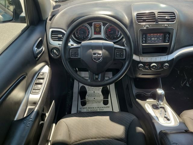Used 2020 Dodge Journey SE w/ Blacktop Package FWD image 12