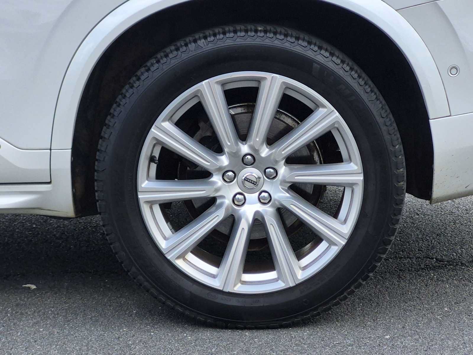 Used 2018 Volvo XC90 T6 Inscription w/ Convenience Package AWD/4WD image 14