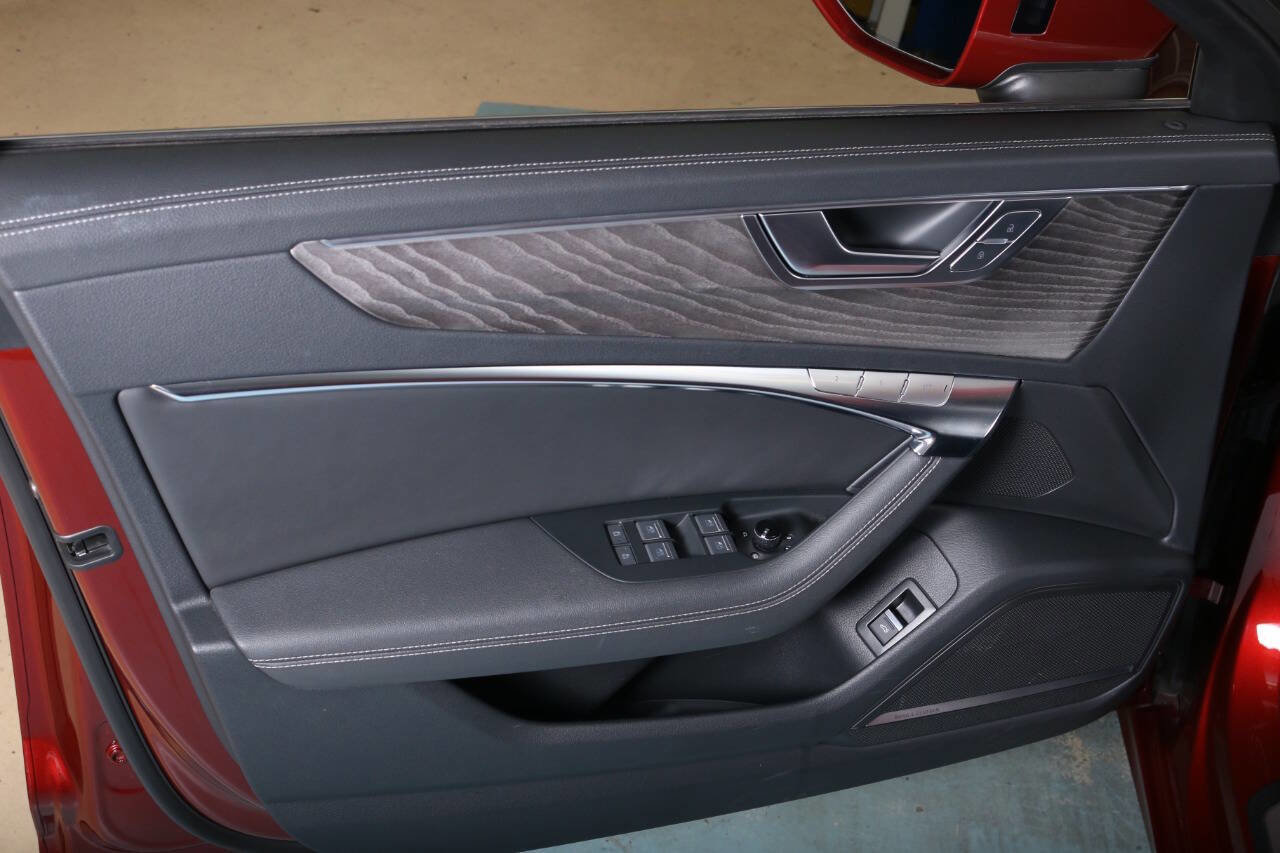 Used 2024 Audi A6 Premium Plus image 23