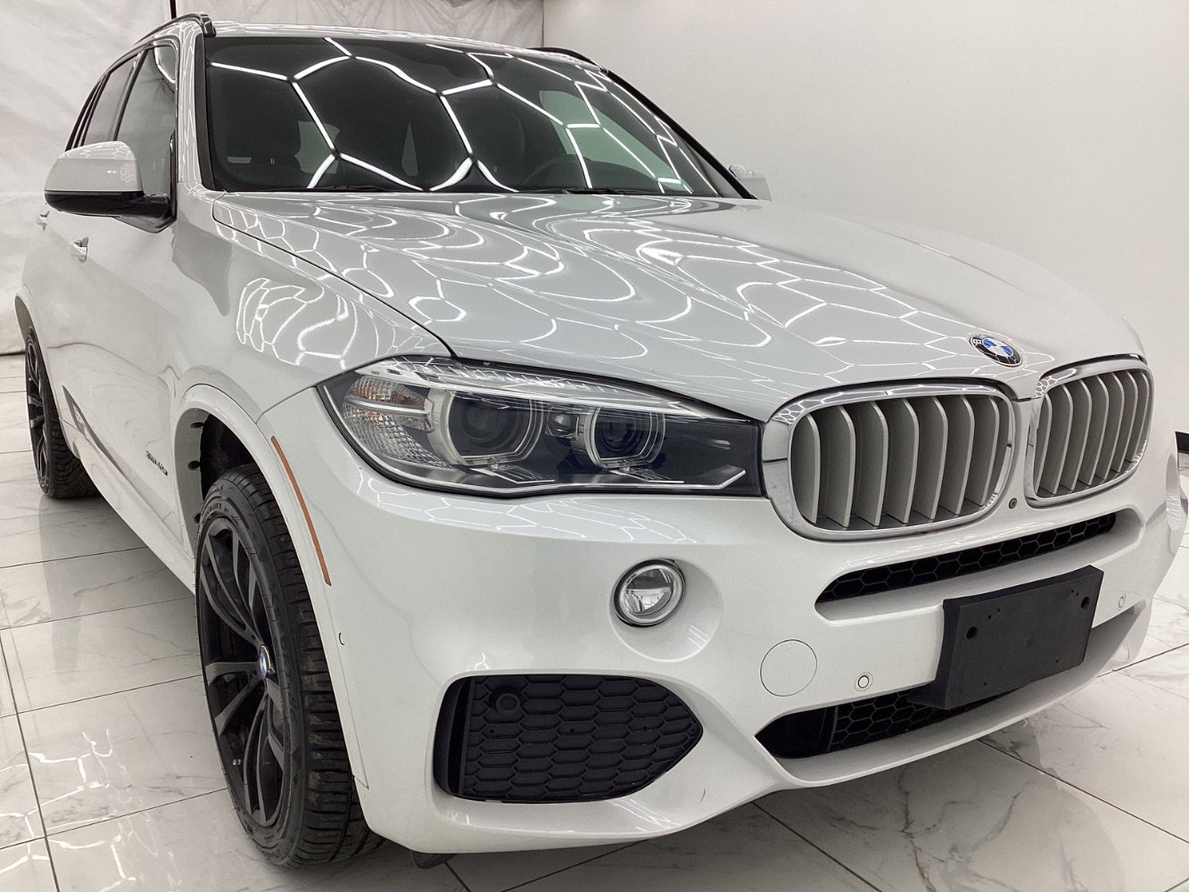Used 2018 BMW X5 xDrive40e image 3