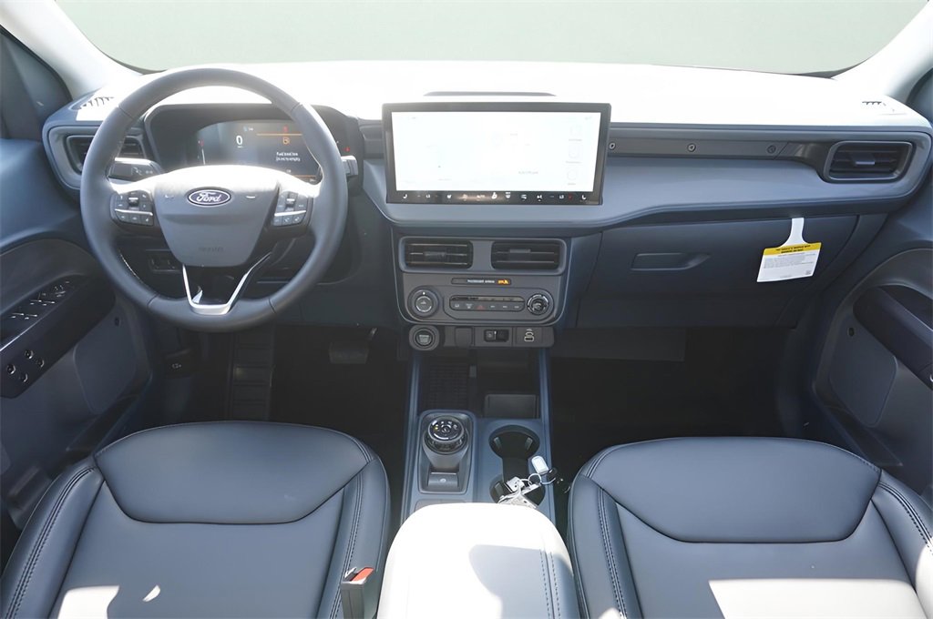 New 2025 Ford Maverick Lariat image 12