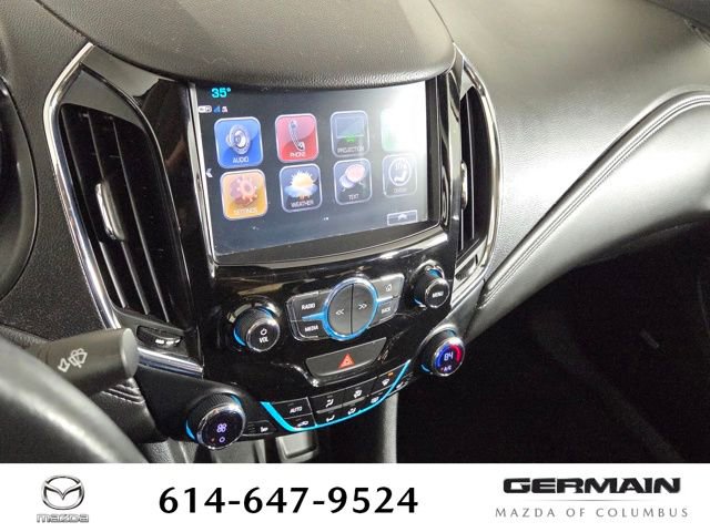 Used 2018 Chevrolet Cruze Premier image 26