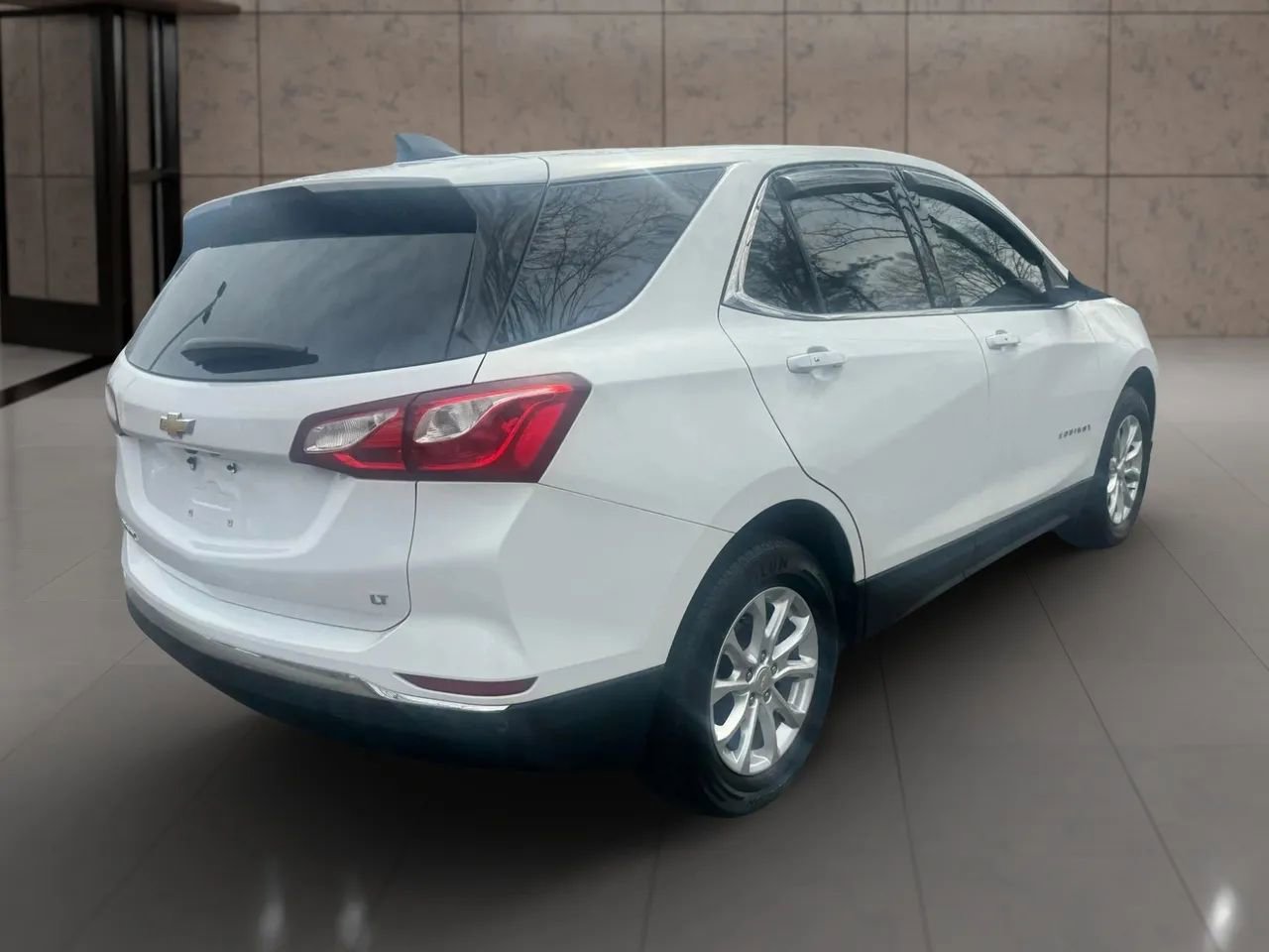 Used 2019 Chevrolet Equinox LT image 7