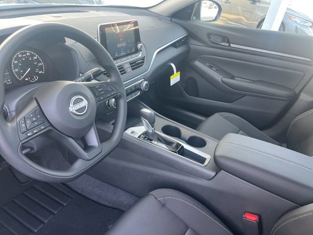 New 2025 Nissan Altima 2.5 S FWD image 10