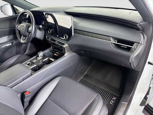 Certified 2025 Lexus RX 350 Premium w/ Accessory Package FWD image 17