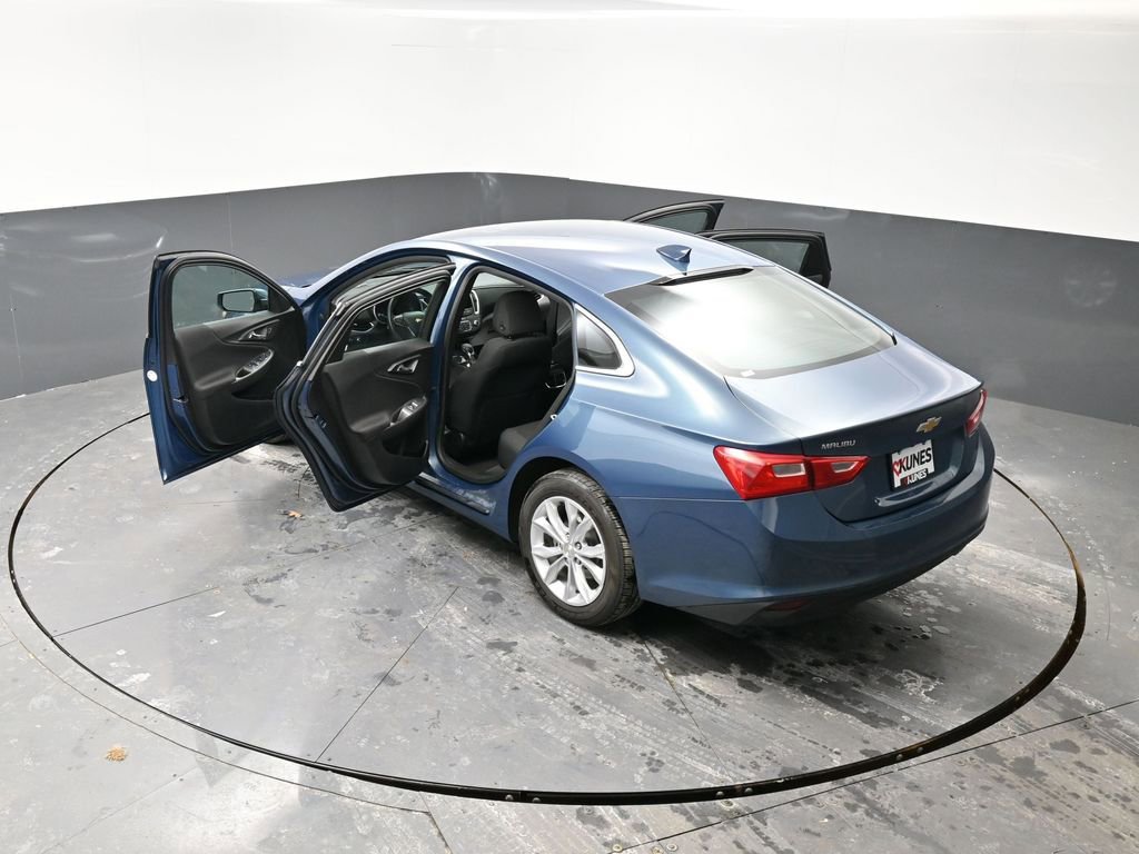 Used 2025 Chevrolet Malibu LT image 58