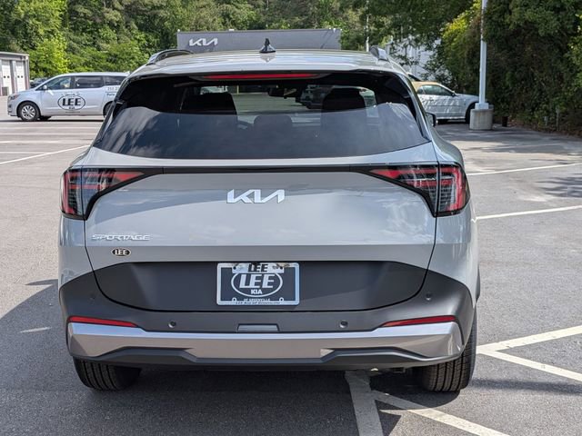 New 2026 Kia Sportage EX FWD image 4