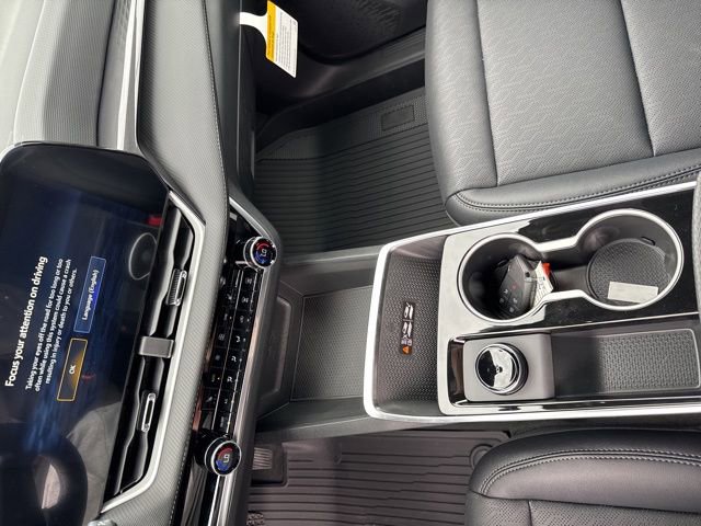 New 2026 Chevrolet Equinox LT w/ Convenience Package II image 12