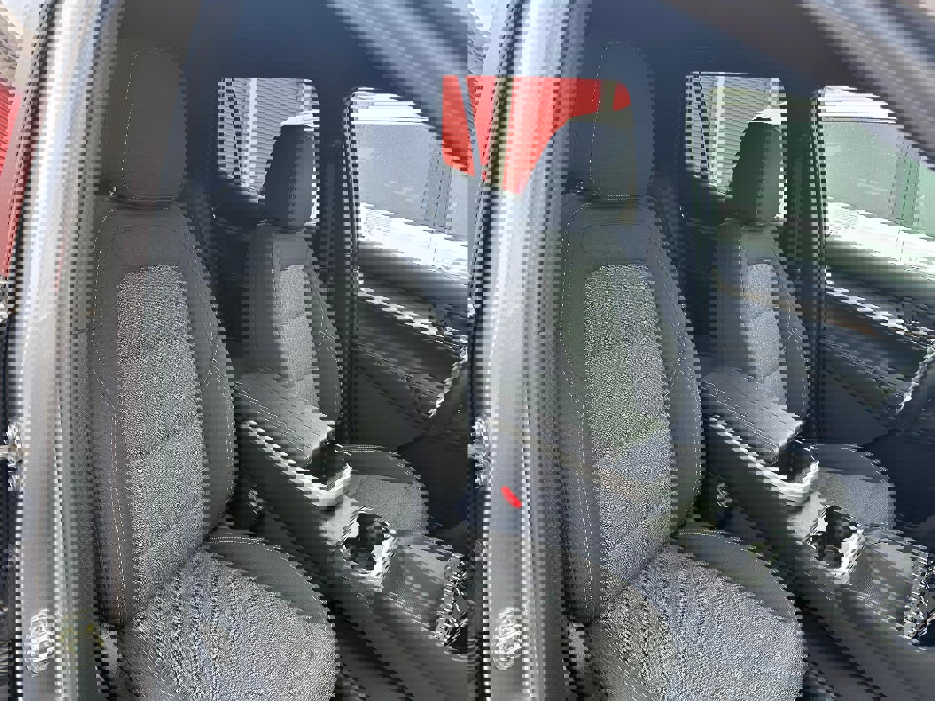 Certified 2025 GMC Terrain Elevation image 37