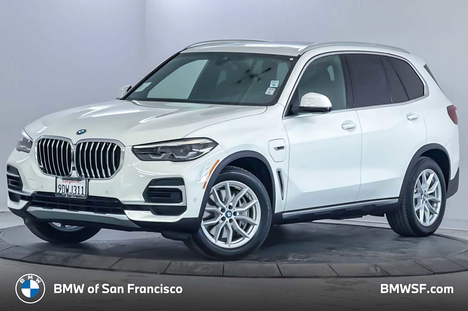 Used 2023 BMW X5 xDrive45e AWD/4WD video 1