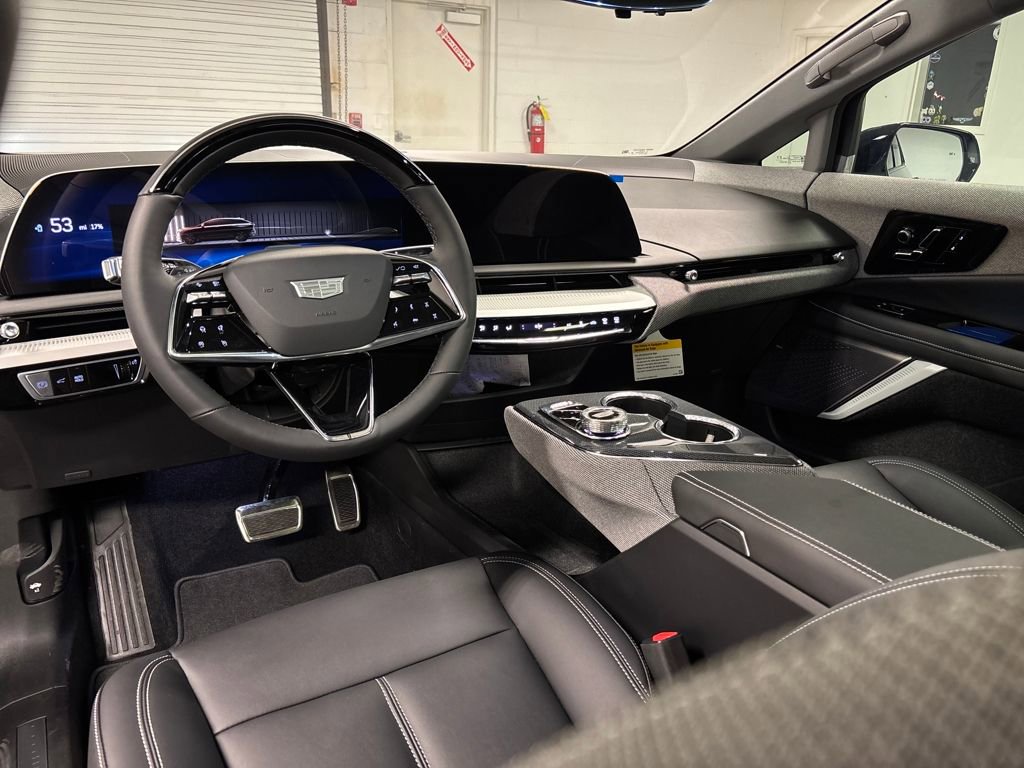 New 2026 Cadillac Optiq Sport 1 image 26