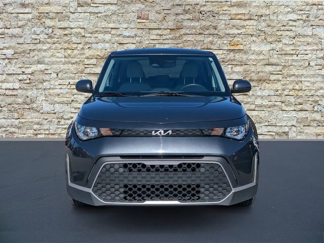 Used 2023 Kia Soul LX w/ LX Technology Package image 3