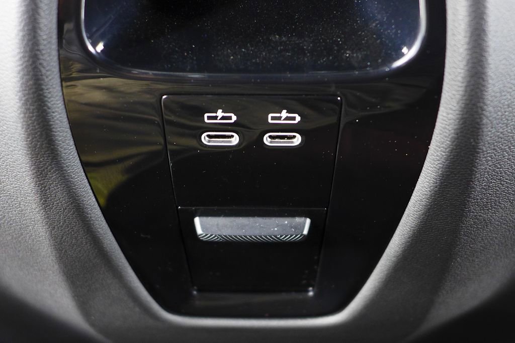 Used 2023 BMW iX xDrive50 w/ Premium Package image 22