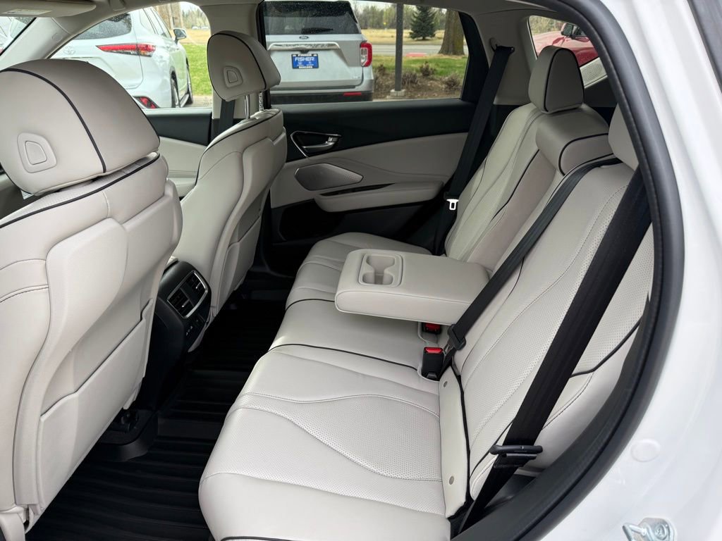 Certified 2025 Acura RDX SH-AWD w/ Advance Package image 16