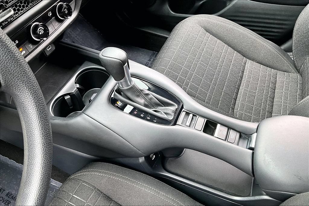 Certified 2024 Honda HR-V LX image 13