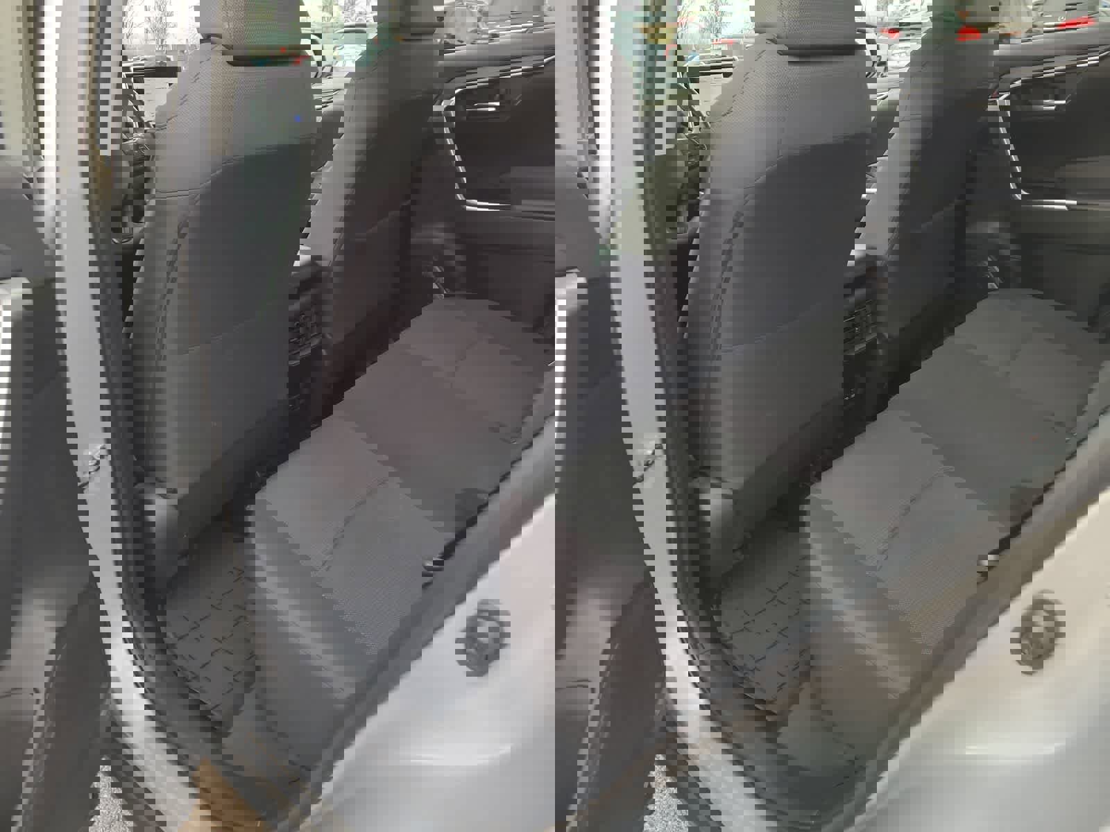 Used 2024 Toyota RAV4 XLE image 20