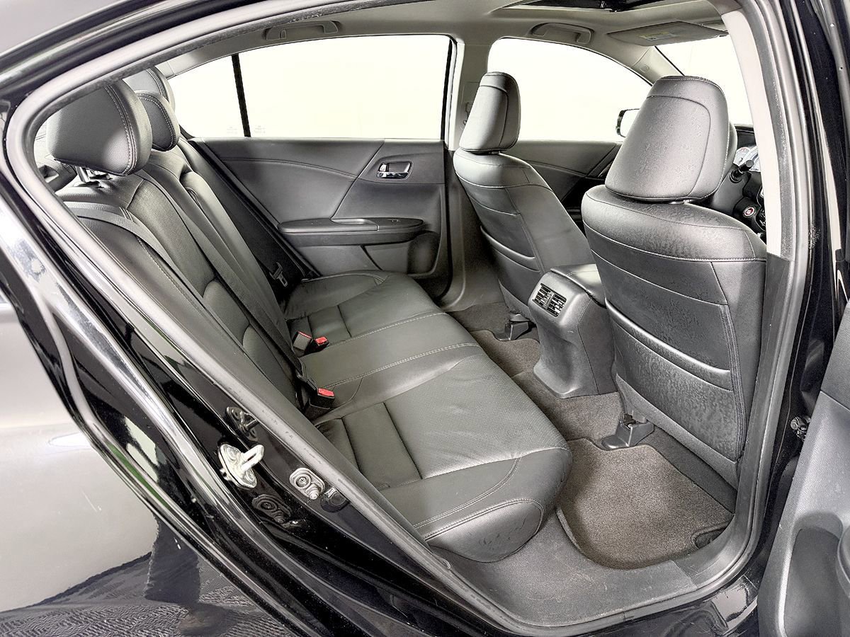 Used 2016 Honda Accord EX-L image 41