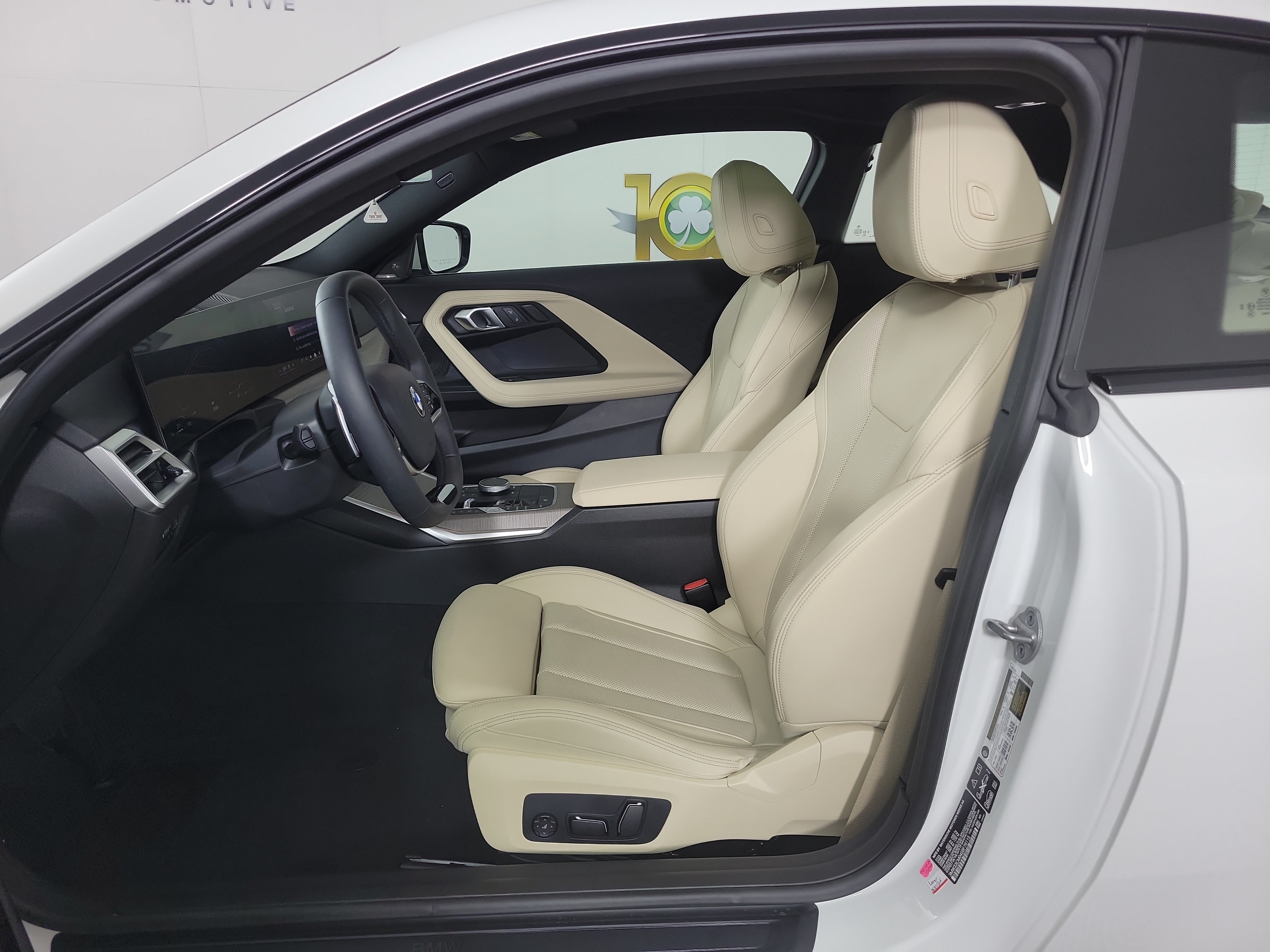 Certified 2025 BMW 230i xDrive Coupe w/ Premium Package AWD/4WD image 9