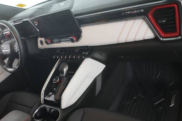 Used 2024 GMC Canyon AT4X image 29