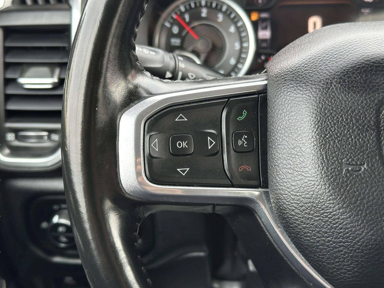 Used 2021 RAM 1500 Laramie AWD/4WD image 31