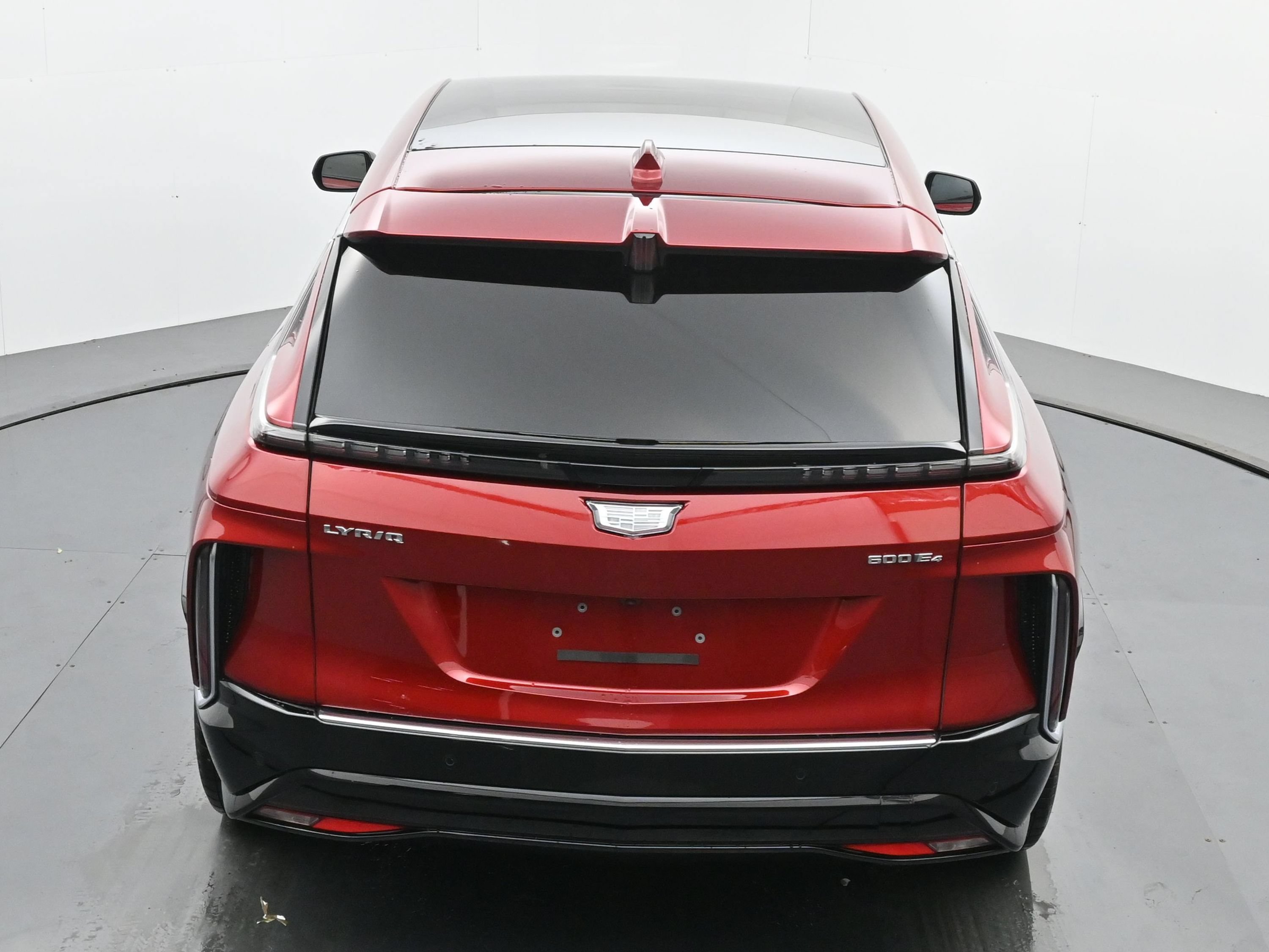 New 2026 Cadillac Lyriq Luxury w/ LPO, Floor Liner Package AWD/4WD image 26
