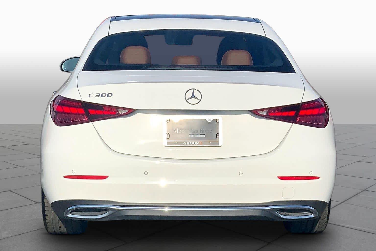 Used 2025 Mercedes-Benz C 300 Sedan image 5