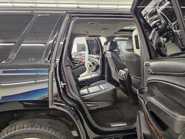 Used 2018 Chevrolet Tahoe LT w/ RST Edition AWD/4WD image 29