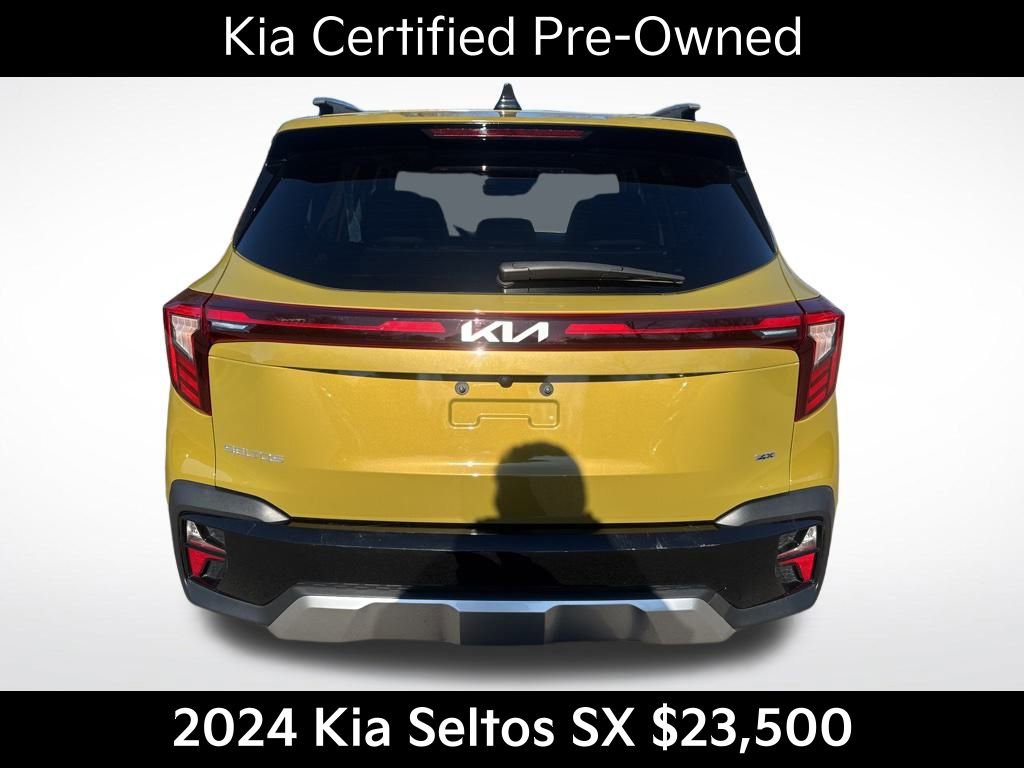 Certified 2024 Kia Seltos SX w/ SX Sunroof Package image 5